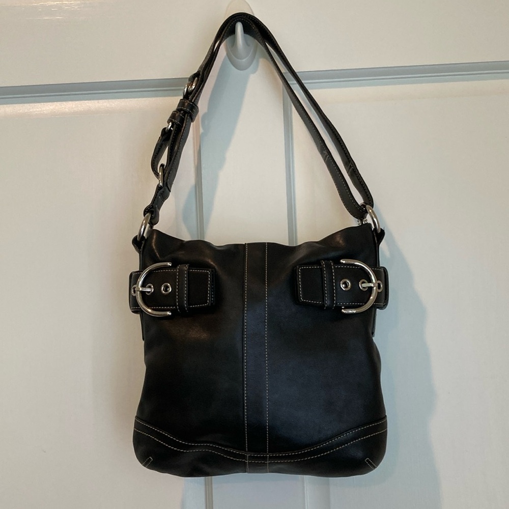 COACH Leather shoulder bag